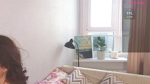 Freechat KiraBlushy on StripChat