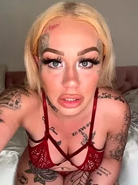 Freechat kokokwinn on StripChat