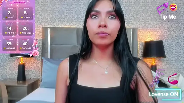 Freechat KoralBlum on StripChat