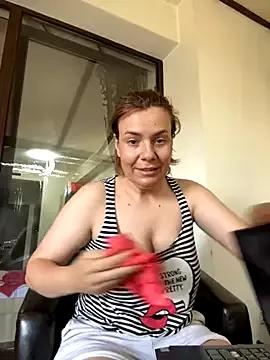 KrisKkiki from StripChat is Freechat