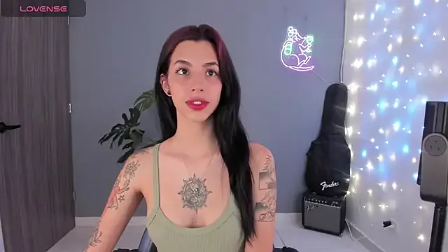 Freechat labrika_ on StripChat