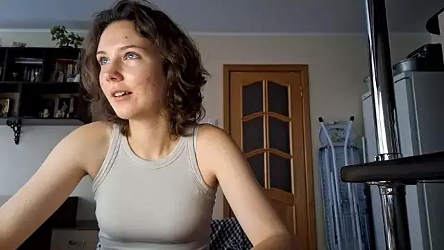 lady_linaa from StripChat is Freechat