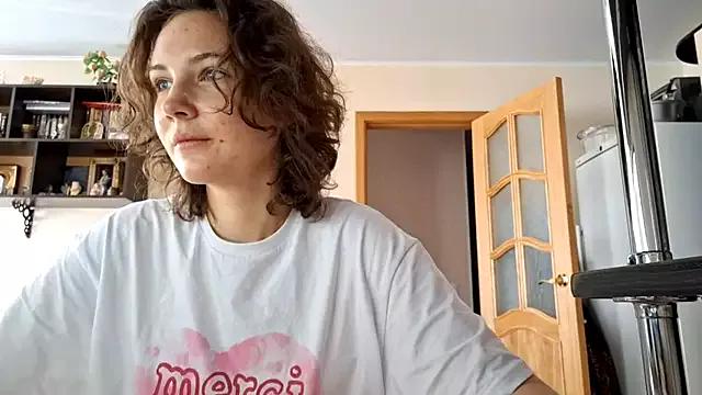 lady_linaa from StripChat is Freechat