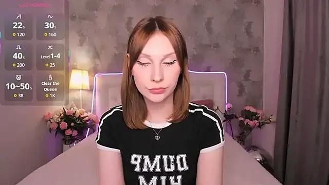 LadyMooor from StripChat is Freechat