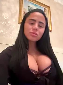 Lana_Belle from StripChat is Freechat