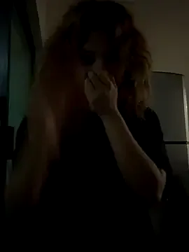 latinahorny11 on StripChat