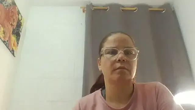 latinamaster from StripChat is Freechat
