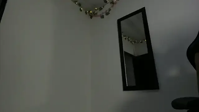 Freechat Lau_Beauty on StripChat