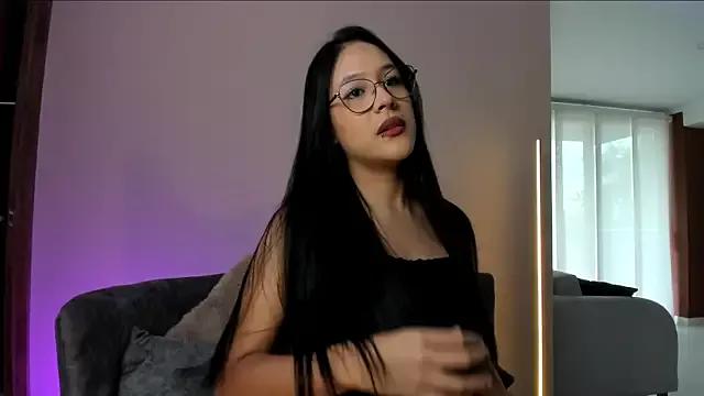 LaurenMitchell1 from StripChat