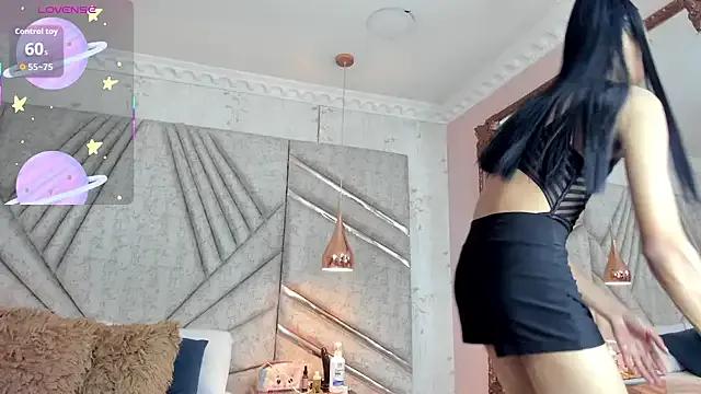 lexiiBoling from StripChat is Freechat