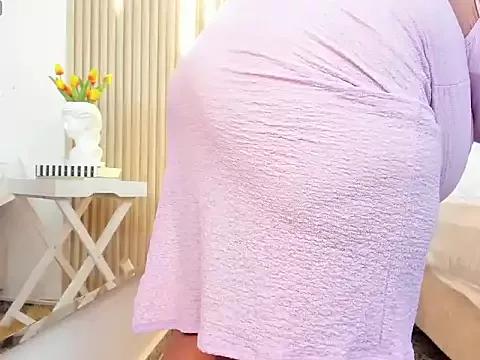 liizzy_foxxx from StripChat is Freechat