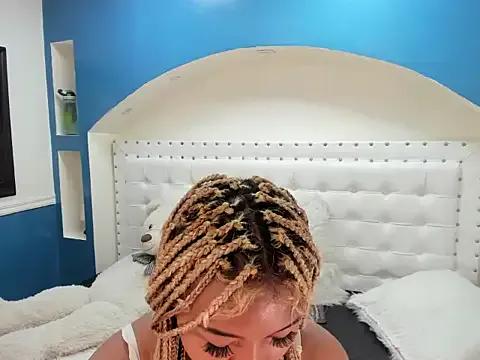 lili_harvey from StripChat is Freechat