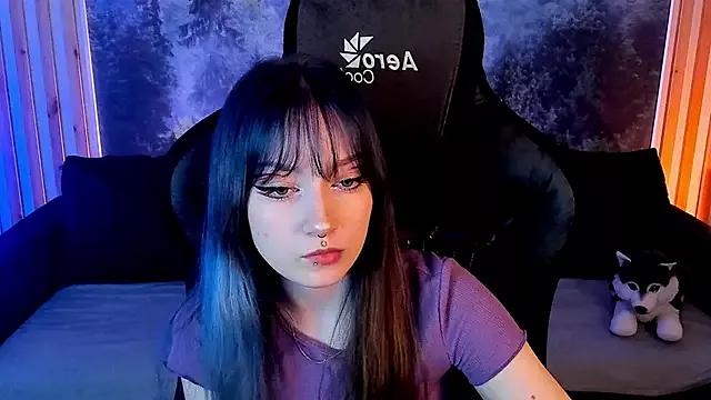LiliLuna from StripChat is Freechat