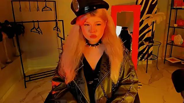 LilithNelson from StripChat is Freechat