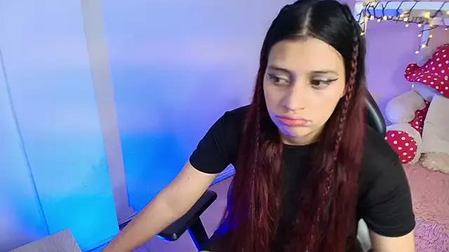 Linda_Redhair from StripChat is Freechat