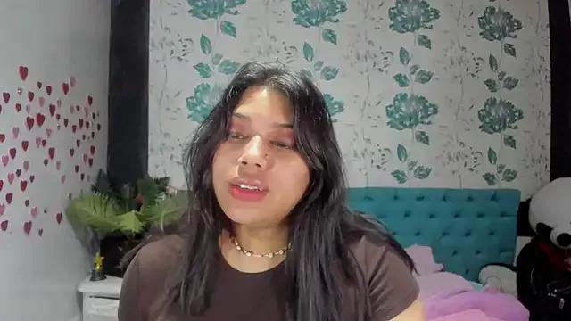 LindaBreeS from StripChat is Freechat
