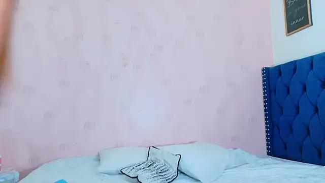 little_beillis from StripChat is Freechat