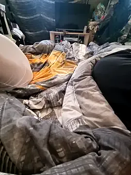 StripChat LoLa-69-X is Freechat LoLa-69-X — 4 doigt dans la chatte