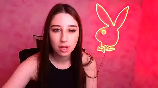 Lola_Kisss from StripChat is Freechat