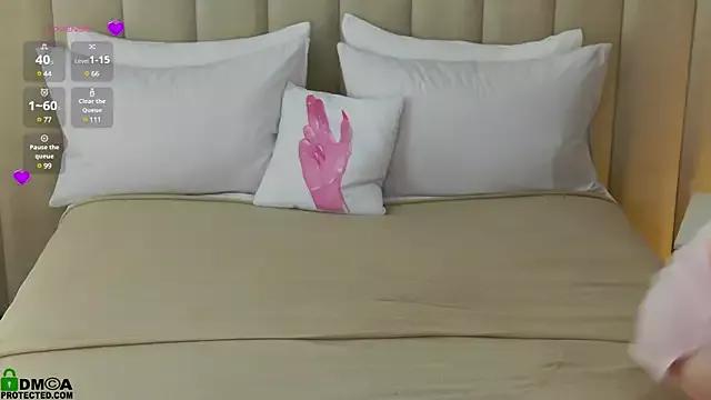 LolaPrise from StripChat is Freechat