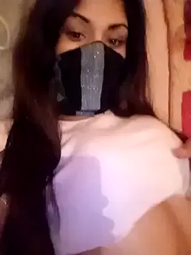 Freechat lorina202 on StripChat