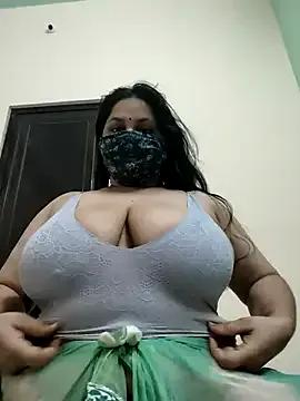 lovelynishu from StripChat is Freechat