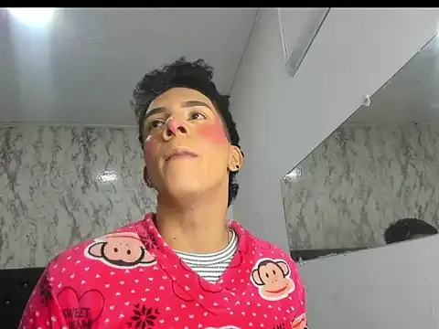 Freechat Lovers_Spicy on StripChat