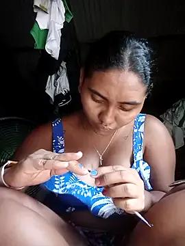Lucy-Ferr from StripChat is Freechat