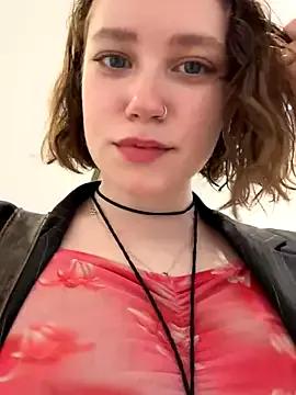 lucy-joy from StripChat is Freechat