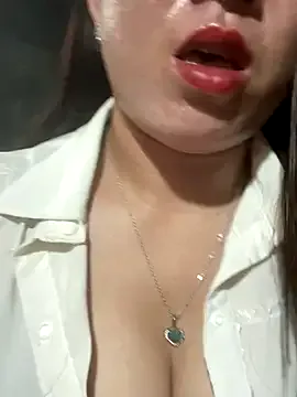 Freechat Luna-ass on StripChat