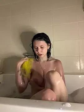 luna_bunyy from StripChat is Freechat