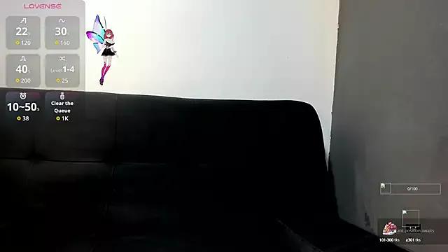 Luna_sophya from StripChat is Freechat