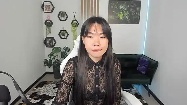 LunaPurrr from StripChat is Freechat