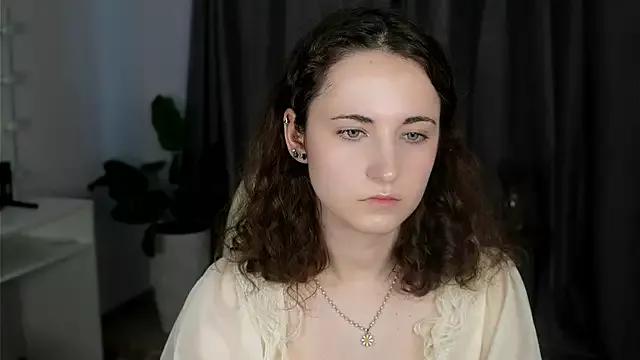 LynnBurge from StripChat is Freechat