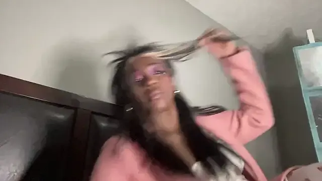 StripChat MadameMuse is Private MadameMuse — My Birthday is 11/24