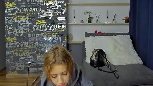 MaddieRay from StripChat is Freechat