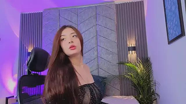 maddy1y_ from StripChat is Freechat