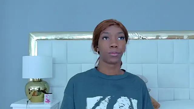 MadeleineHocker from StripChat is Freechat
