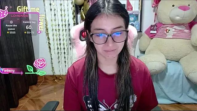 Maggie_Fox3 from StripChat