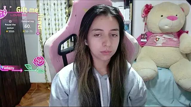 Maggie_Fox3 from StripChat