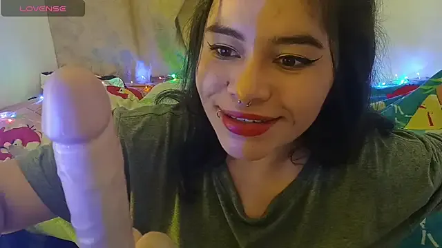 Freechat Magic_Alicee_ on StripChat