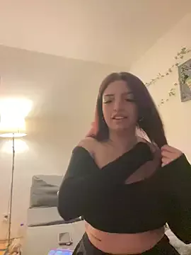 Freechat maj0lie on StripChat