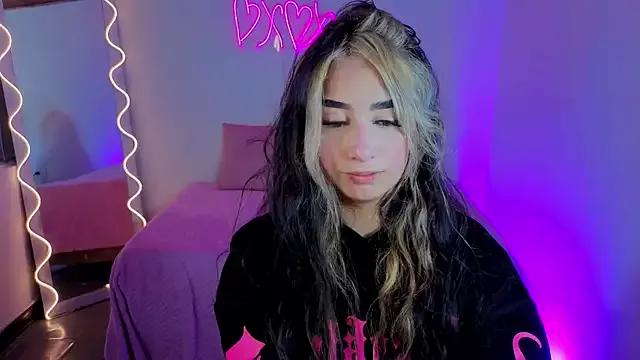 Malory_tay1 from StripChat