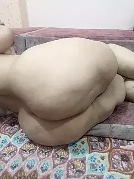 Mama_Queen_ from StripChat is Freechat