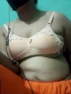 Maria_Mahi from StripChat is Freechat
