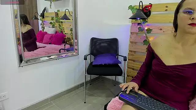 Mariadelmar_15 from StripChat is Freechat