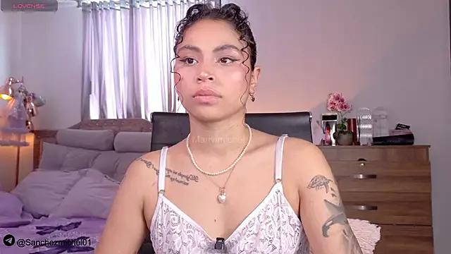 Marivimichel1 from StripChat is Freechat