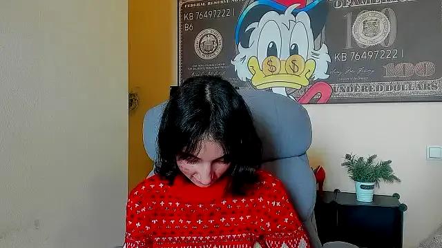 Marri-Stella from StripChat is Freechat