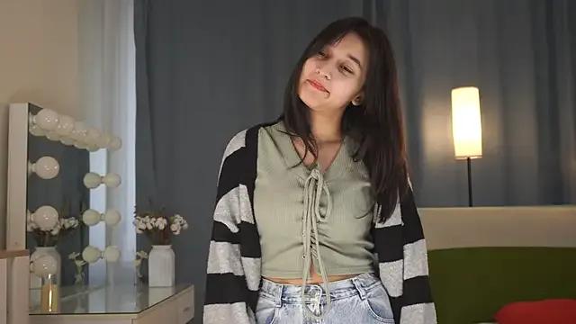 MarylinEl from StripChat is Freechat