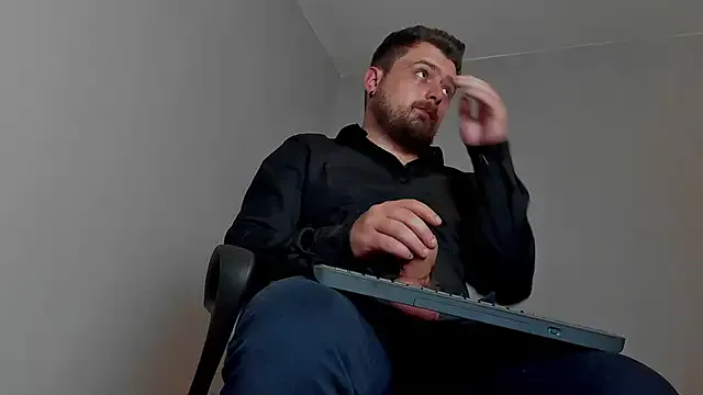 Freechat Master_Mark_Wayne on StripChat